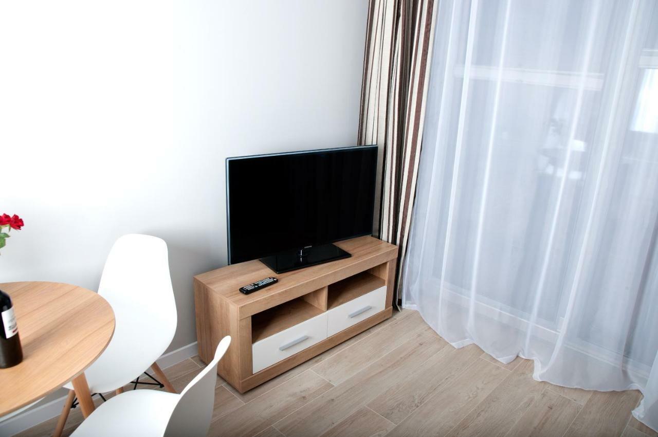 Apartament Ikar - 2 Pokojowy Przy Morzu Z Balkonem Pobierowo Exterior foto
